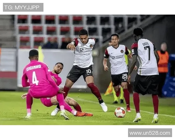 克拉阿米达玛甘与亚马卡比的精彩对决分析与战术探讨